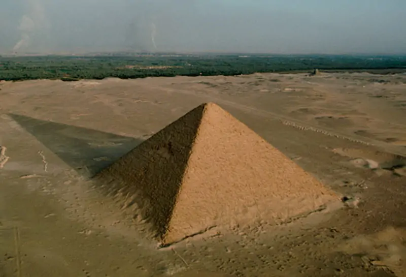 Day Tour to Giza Pyramids, Saqqara and Dahshur